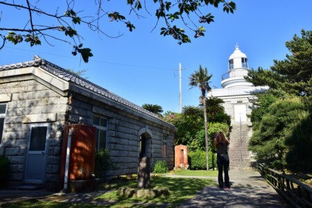 姫島灯台の脇にある観光施設