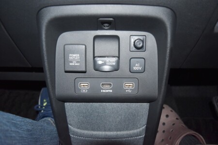 AC100V(1500W)を始め様々なIFがある